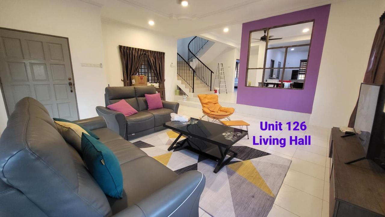 Ipoh Family Villa-Spacious Stay For 21 Or 42Pax Екстер'єр фото