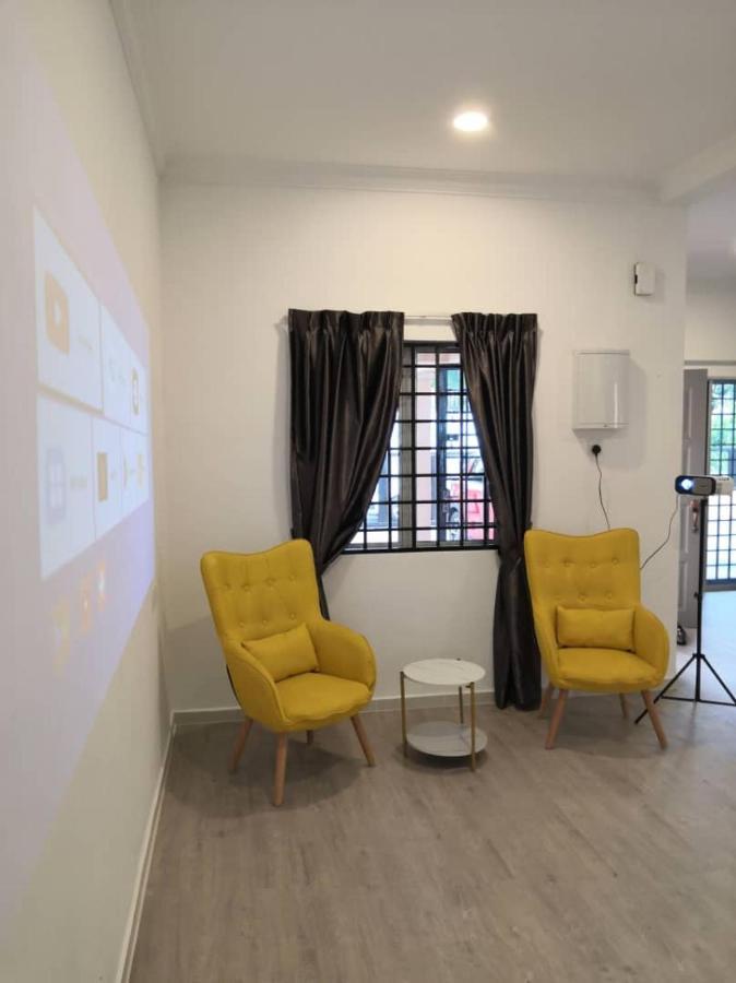 Ipoh Family Villa-Spacious Stay For 21 Or 42Pax Екстер'єр фото