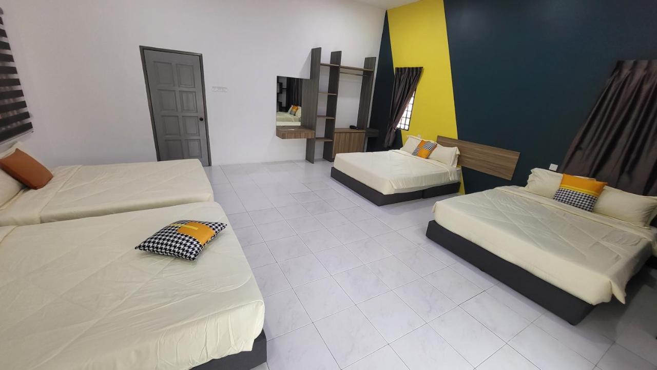 Ipoh Family Villa-Spacious Stay For 21 Or 42Pax Екстер'єр фото