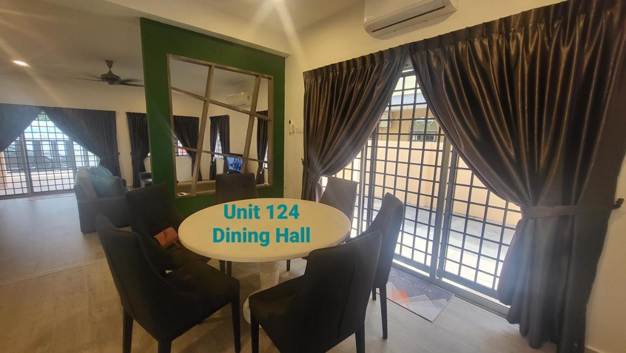 Ipoh Family Villa-Spacious Stay For 21 Or 42Pax Екстер'єр фото