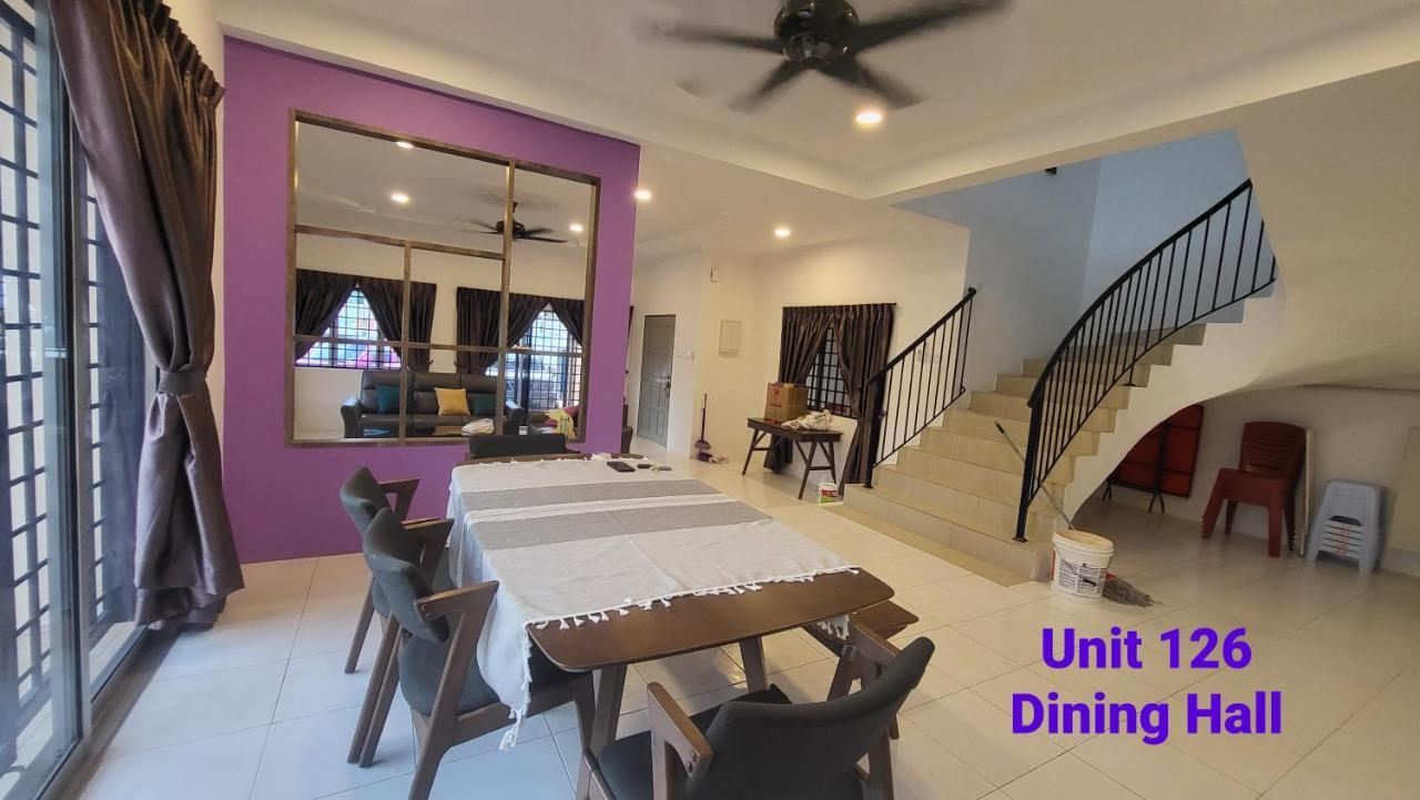 Ipoh Family Villa-Spacious Stay For 21 Or 42Pax Екстер'єр фото